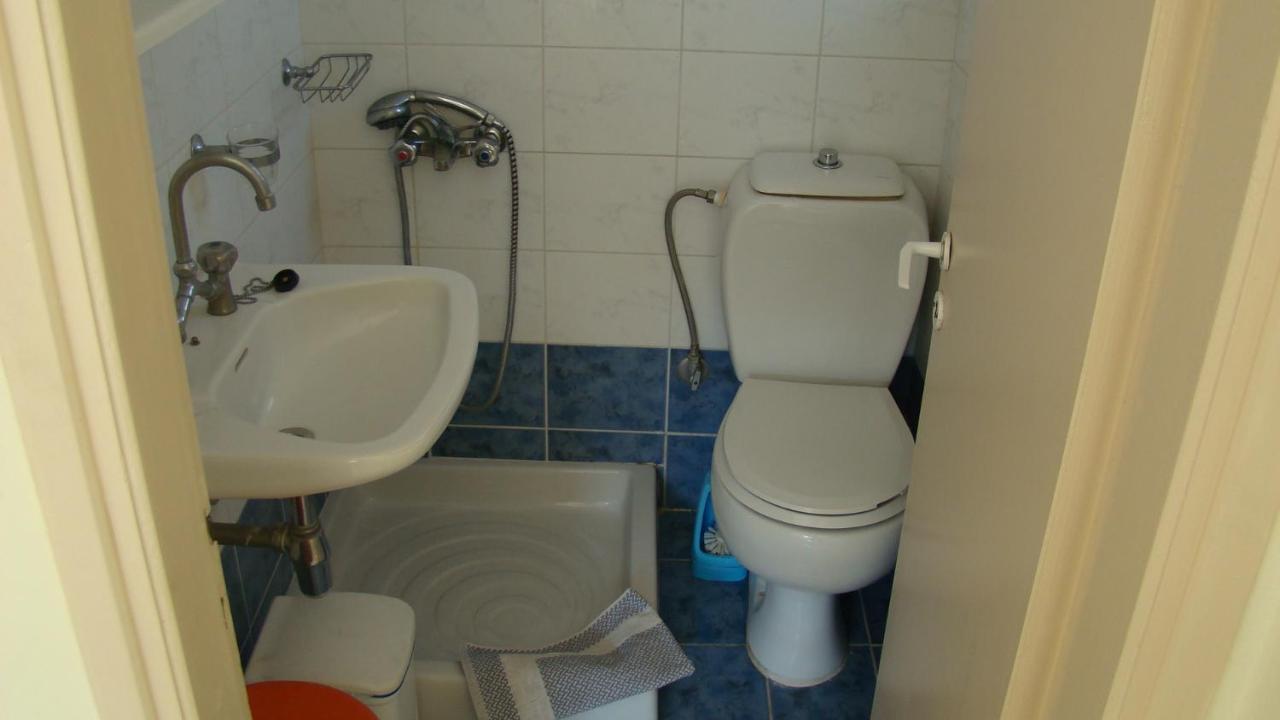 Dionisis Apartments Agia Efimia Екстериор снимка